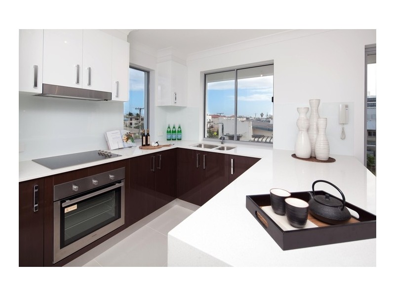 21 Albatross Avenue, Mermaid Beach QLD 4218