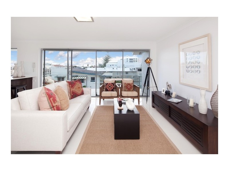 21 Albatross Avenue, Mermaid Beach QLD 4218