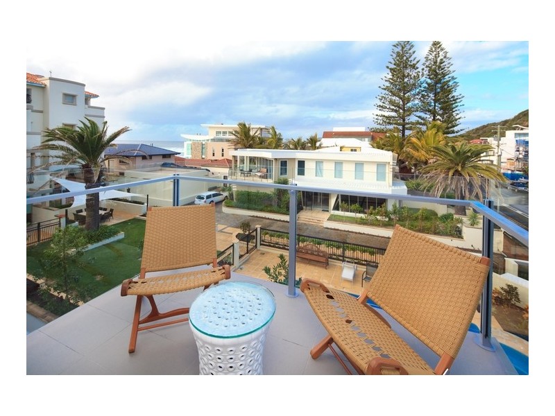 21 Albatross Avenue, Mermaid Beach QLD 4218