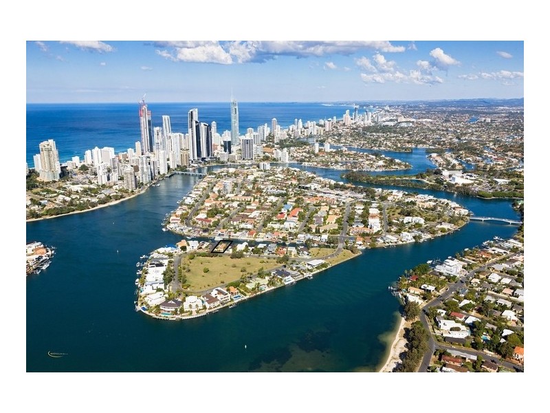 31 Southern Cross Drive, Surfers Paradise QLD 4217