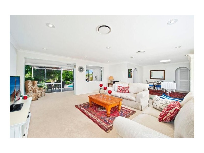 55 Gibraltar Drive, Isle Of Capri QLD 4217