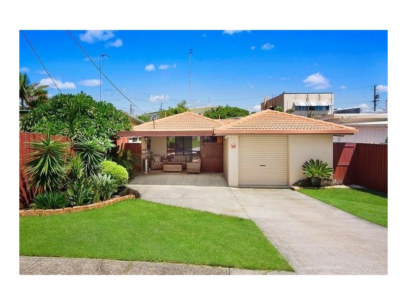 22 Petrel Avenue, Mermaid Beach QLD 4218