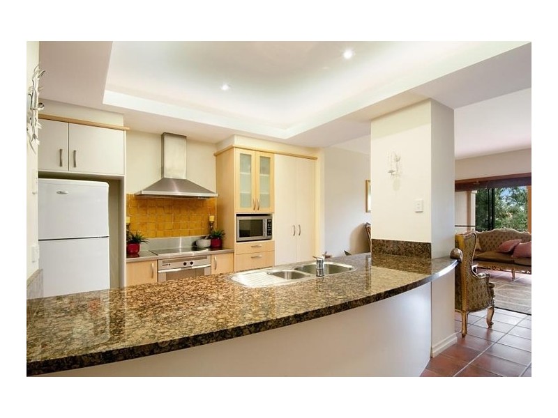 3271 Palladian Drive, Hope Island QLD 4212