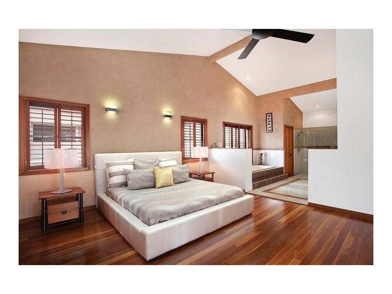 26 Buccaneer Court, Paradise Waters QLD 4217