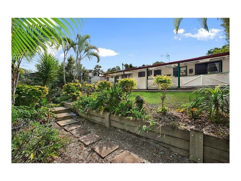 36 Wistaria Avenue, Southport QLD 4215