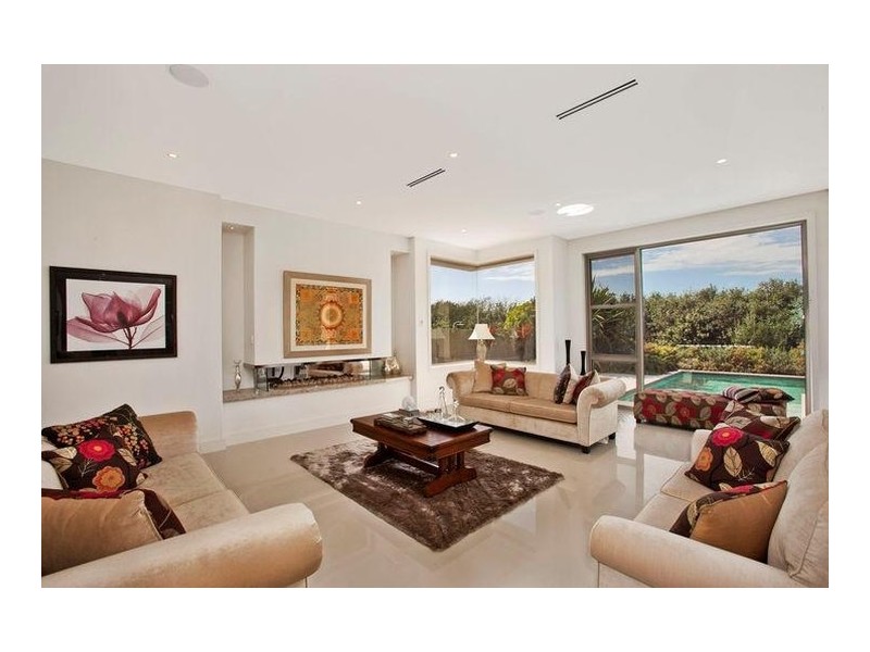 25 Cylinders Drive, Kingscliff NSW 2487