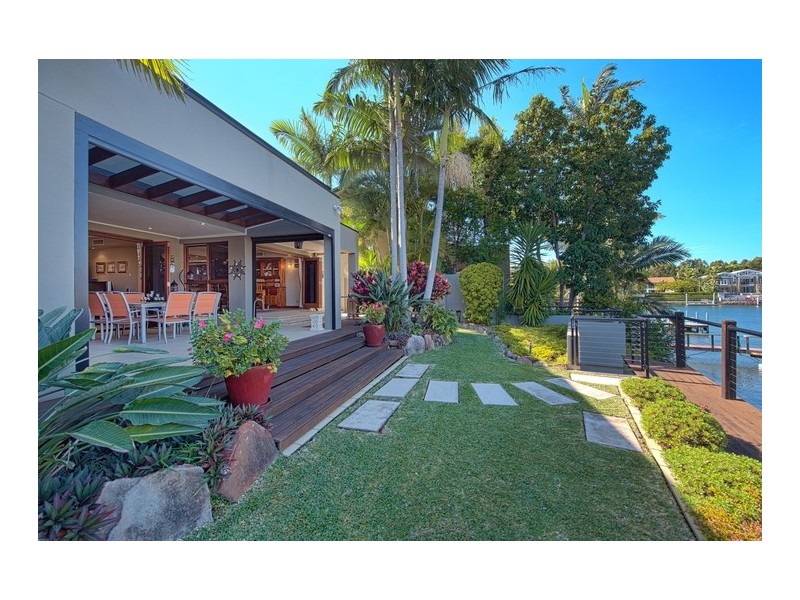 32 Emu Court, Sorrento QLD 4217