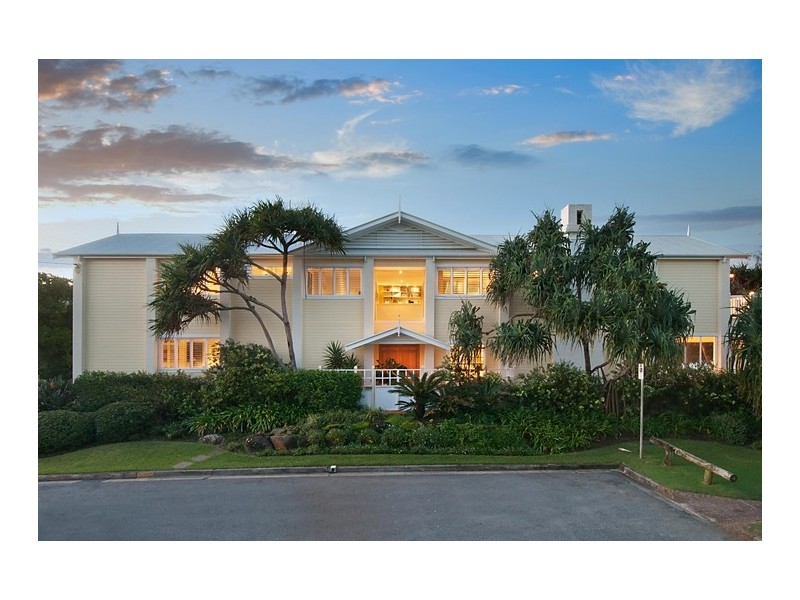 99 Hedges Avenue, Mermaid Beach QLD 4218