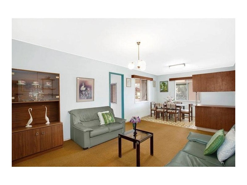 199 Bayview Street, Runaway Bay QLD 4216