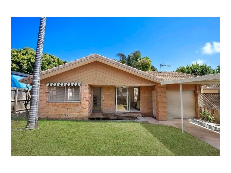 16 Elaine Street, Southport QLD 4215