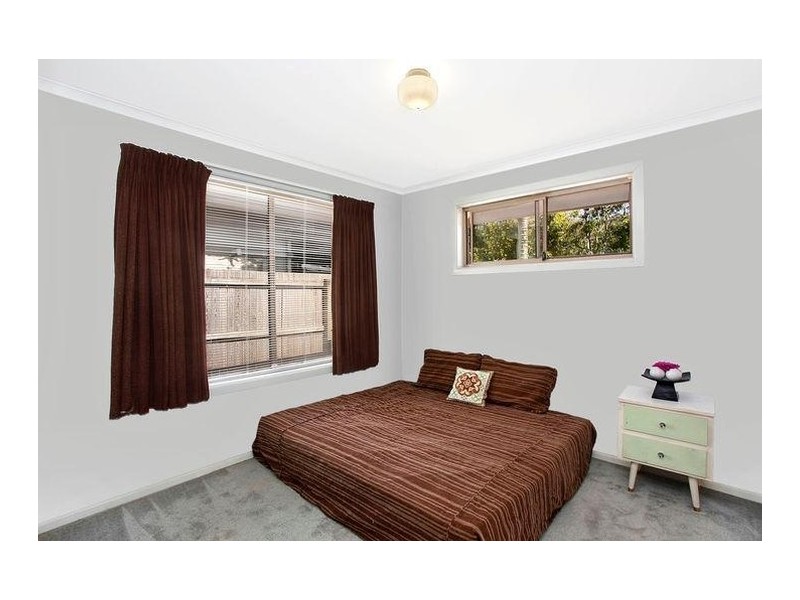 16 Elaine Street, Southport QLD 4215