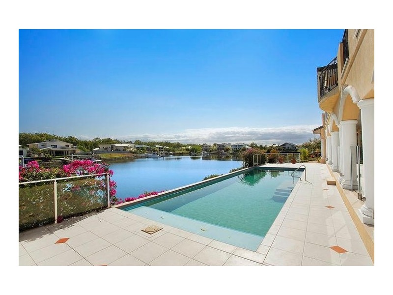 48 Buccaneer Way, Coomera Waters QLD 4209