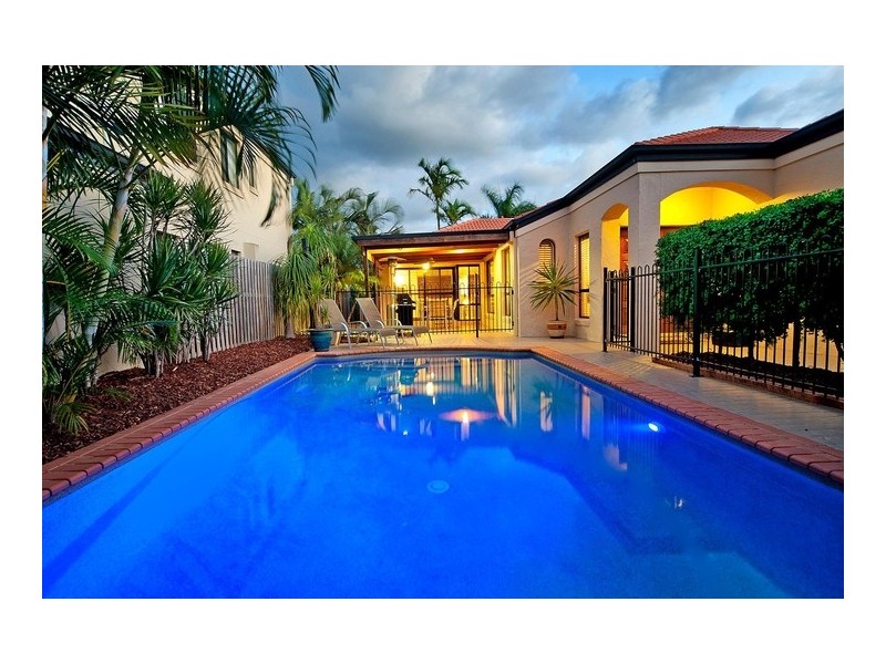 5 Ken Crescent, Monterey Keys QLD 4212