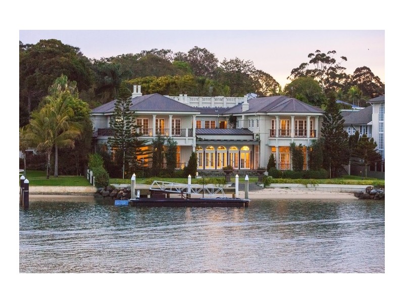 5 McMillan Court, Southport QLD 4215