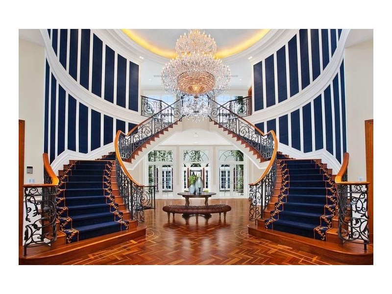 5 McMillan Court, Southport QLD 4215