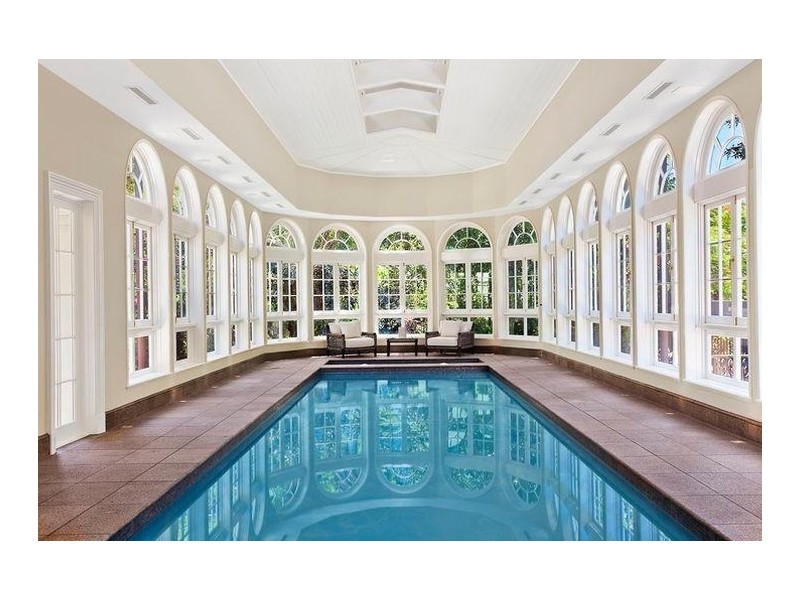 5 McMillan Court, Southport QLD 4215