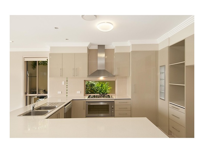 7409 Ellensbrook Drive, Hope Island QLD 4212