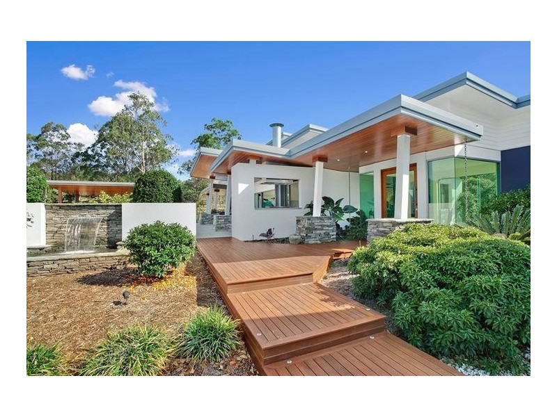 65 Bonogin Road, Mudgeeraba QLD 4213