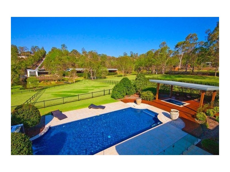 65 Bonogin Road, Mudgeeraba QLD 4213