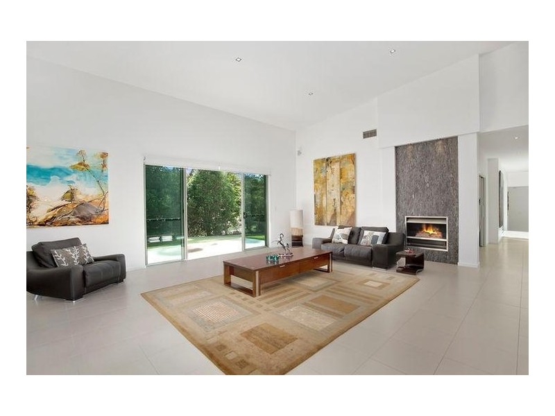 65 Bonogin Road, Mudgeeraba QLD 4213