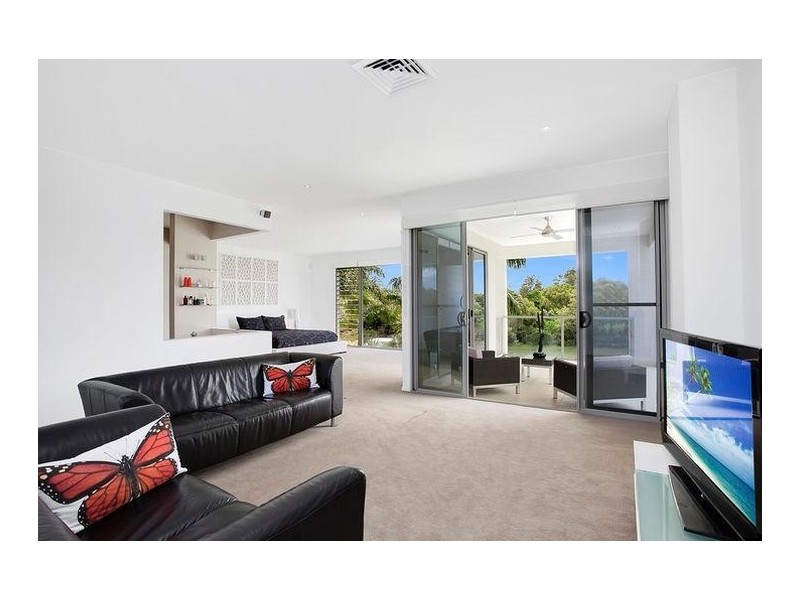 2508 Cressbrook Drive, Hope Island QLD 4212