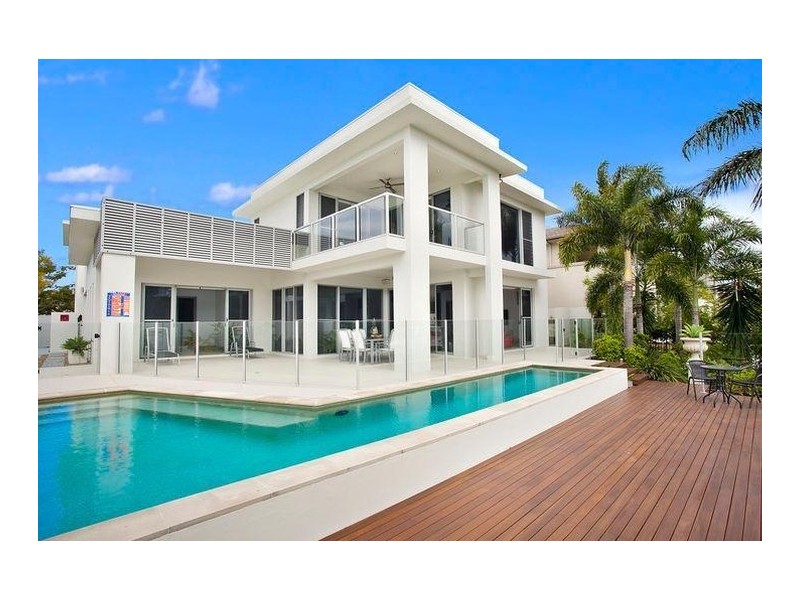 2508 Cressbrook Drive, Hope Island QLD 4212