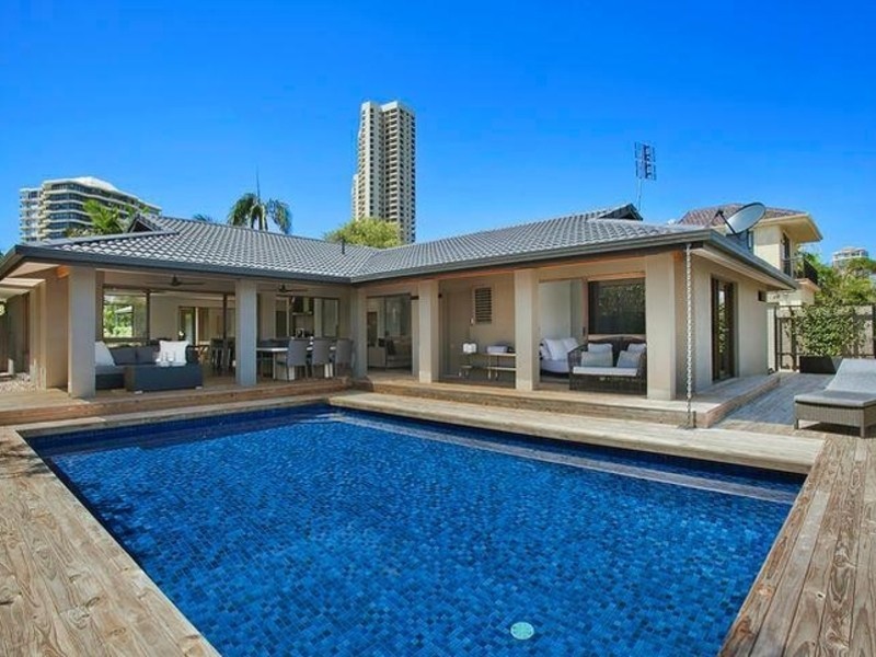 14 Neptune Court, Paradise Waters QLD 4217