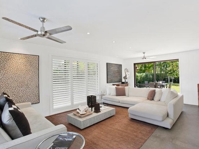 14 Neptune Court, Paradise Waters QLD 4217