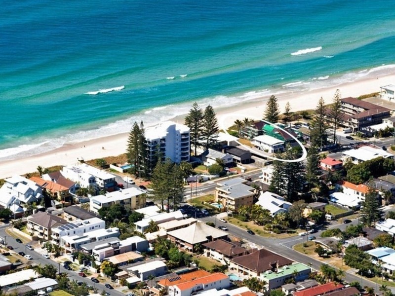 117 Albatross Avenue, Mermaid Beach QLD 4218