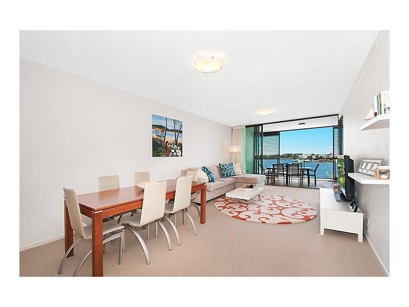 2402/2 Ephraim Island Parade, Paradise Point QLD 4216