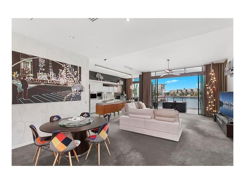 5104/2 Ephram Island Parade, Paradise Point QLD 4216