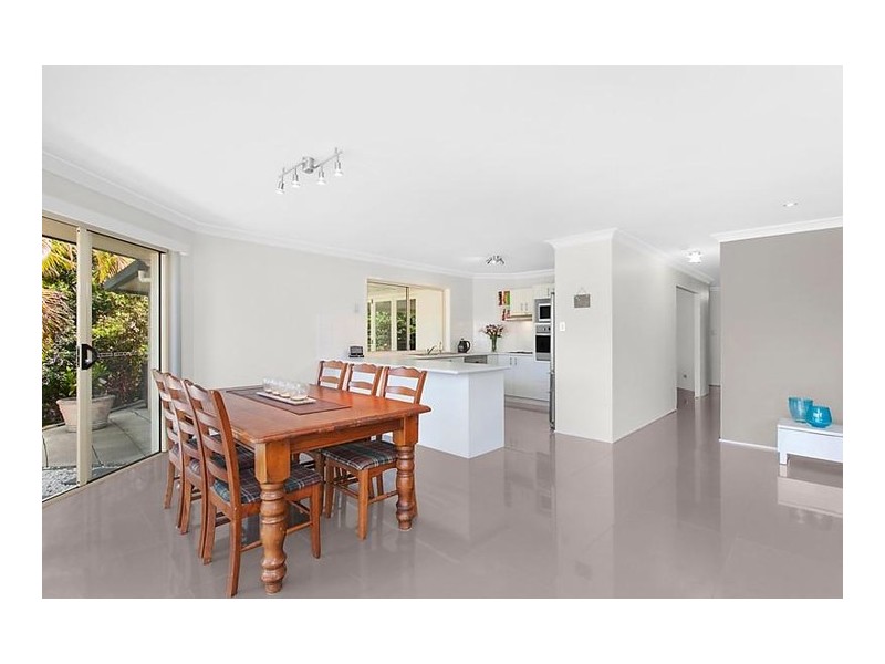 3 Milverton Close, Mudgeeraba QLD 4213