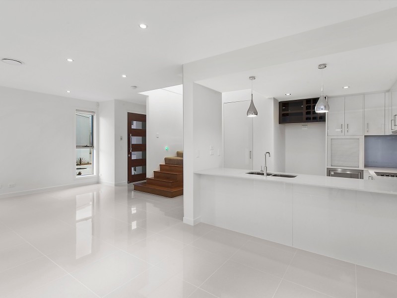 29 Ward Street, Southport QLD 4215