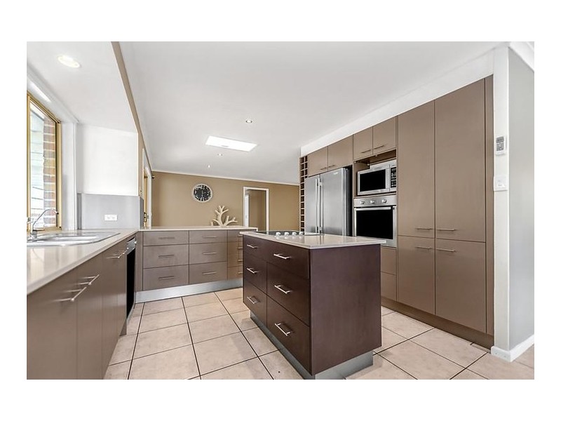 53 Clubhouse Drive, Arundel QLD 4214