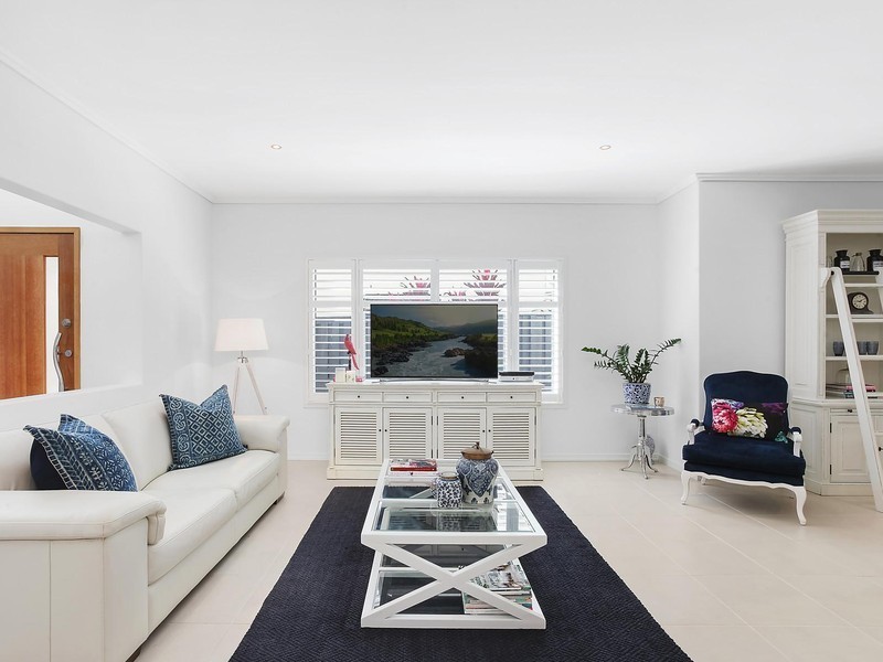 1/3 Sandown Avenue, Bundall QLD 4217