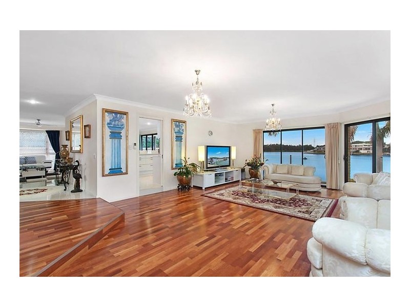31 Cayman Drive, Clear Island Waters QLD 4226