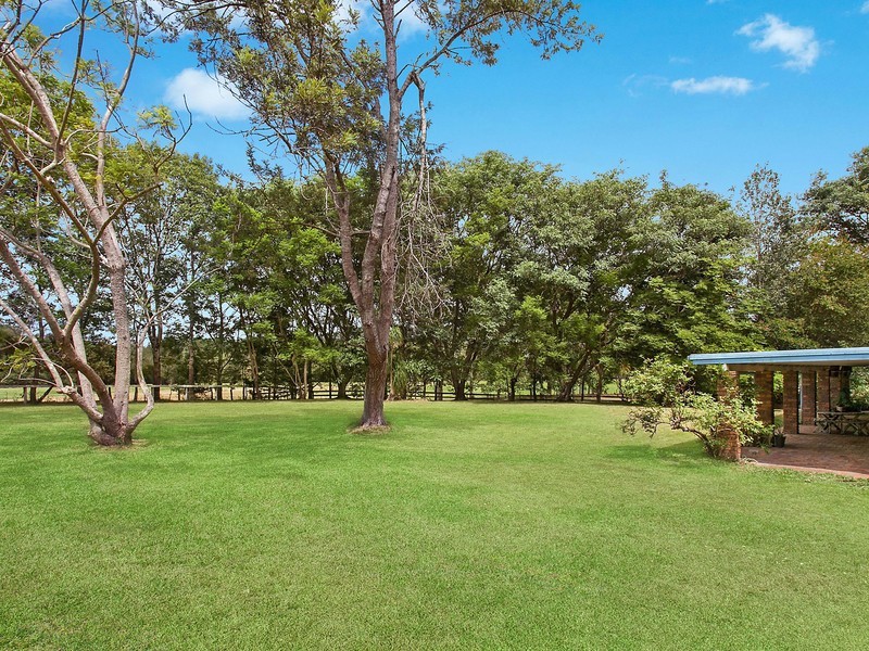 26 Braeside Court, Maudsland QLD 4210