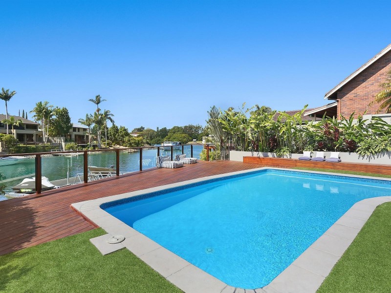 8 Wallaby Place, Sorrento QLD 4217