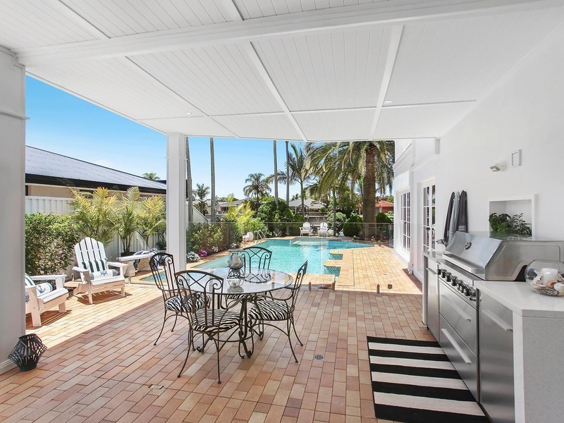 89 Campbell Street, Sorrento QLD 4217