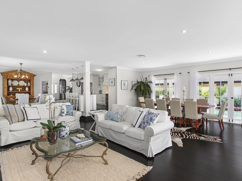 89 Campbell Street, Sorrento QLD 4217