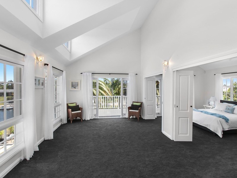 89 Campbell Street, Sorrento QLD 4217