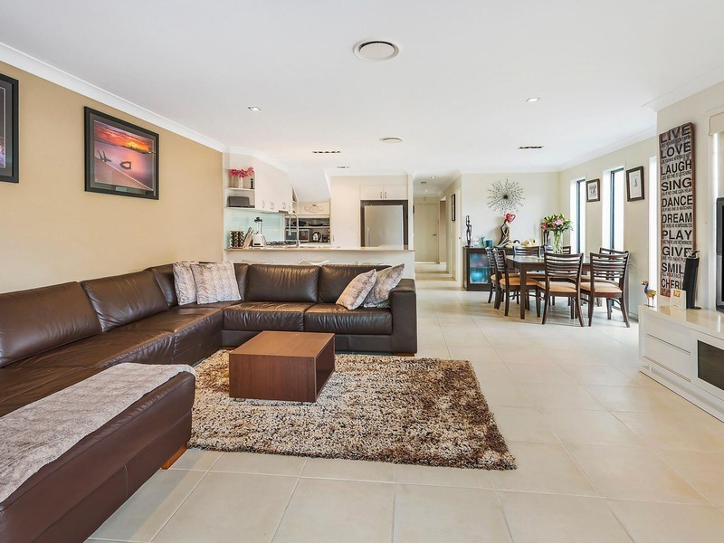 1/52 Billington Street, Labrador QLD 4215