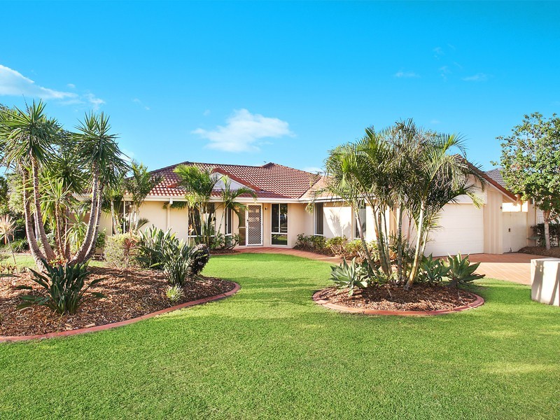 5 The Parade, Monterey Keys QLD 4212