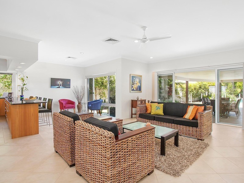 41 Charolais Crescent, Benowa Waters QLD 4217