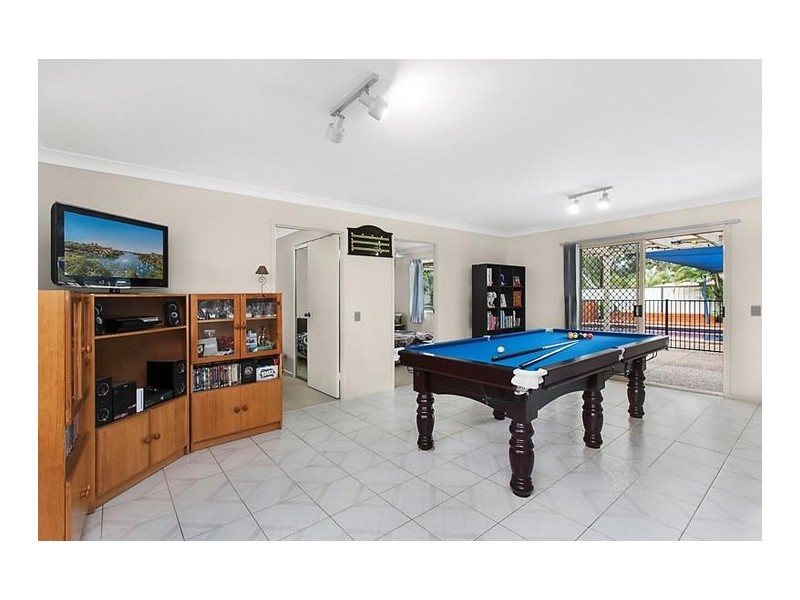 16 Firestone Court, Robina QLD 4226