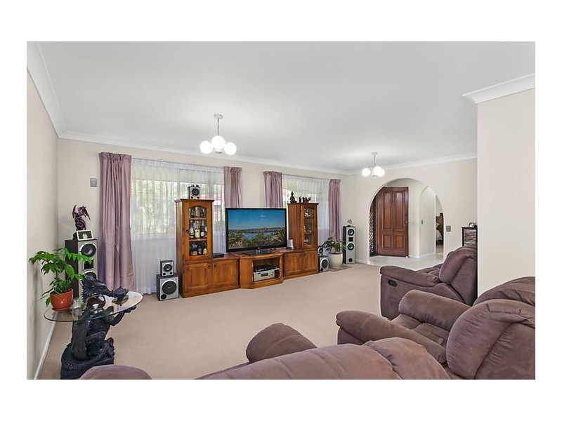 16 Firestone Court, Robina QLD 4226