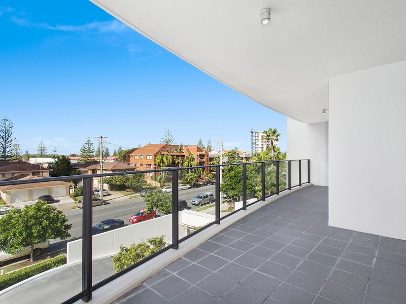 406/22 Surf Parade, Broadbeach QLD 4218