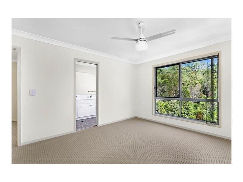 9 Golden Grove Boulevard, Reedy Creek QLD 4227