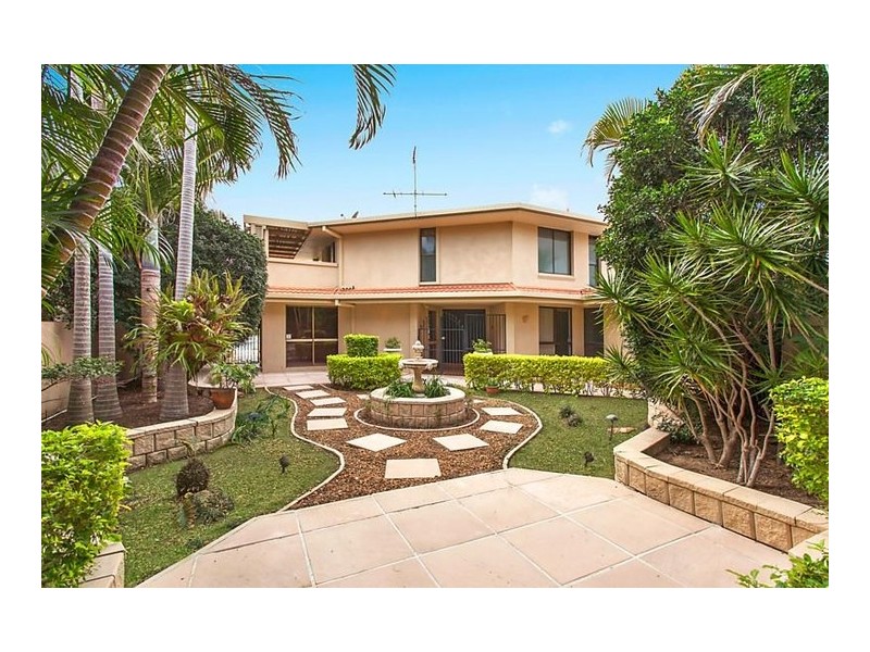 21 Buccaneer Court, Paradise Waters QLD 4217