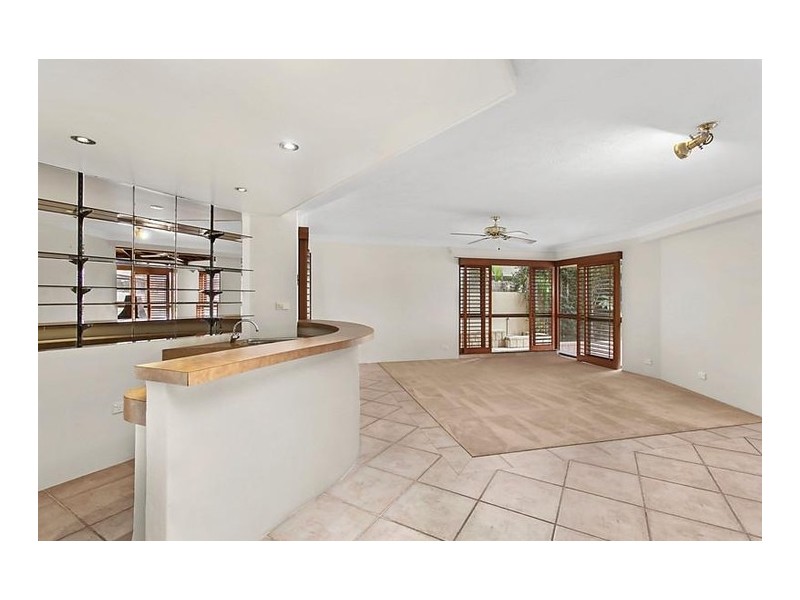 21 Buccaneer Court, Paradise Waters QLD 4217